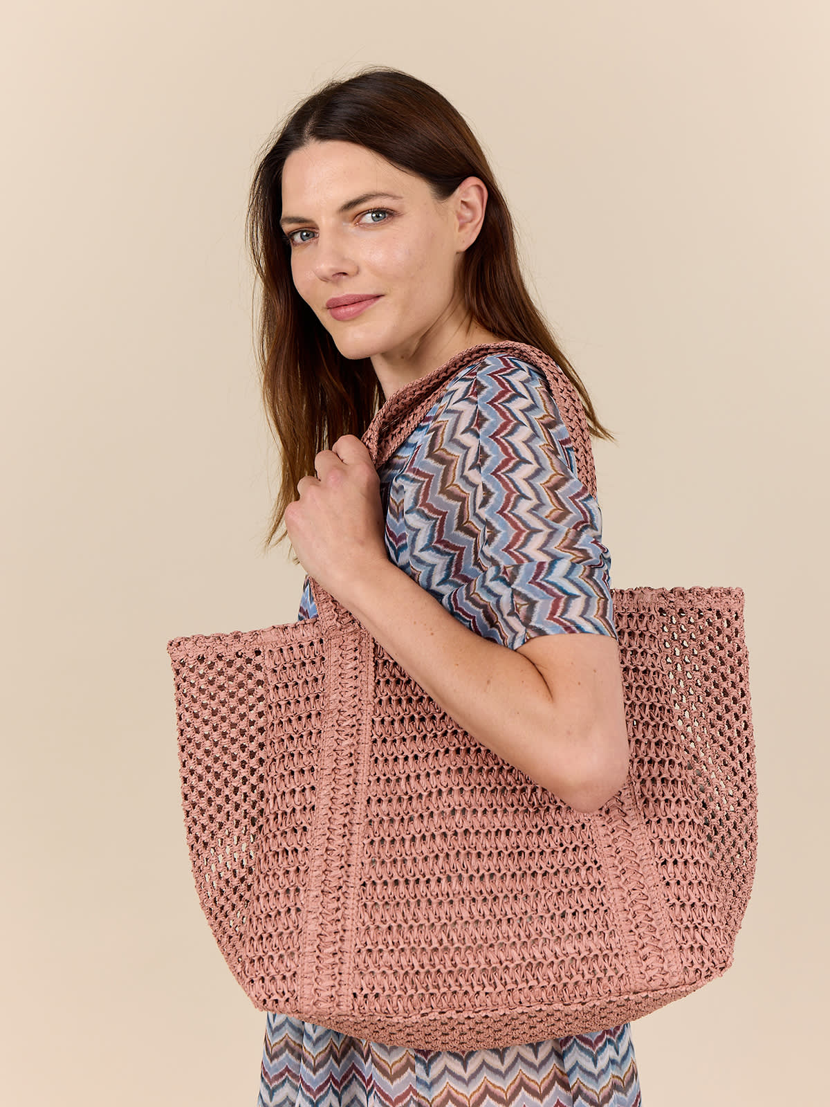 RAFFIA Veske