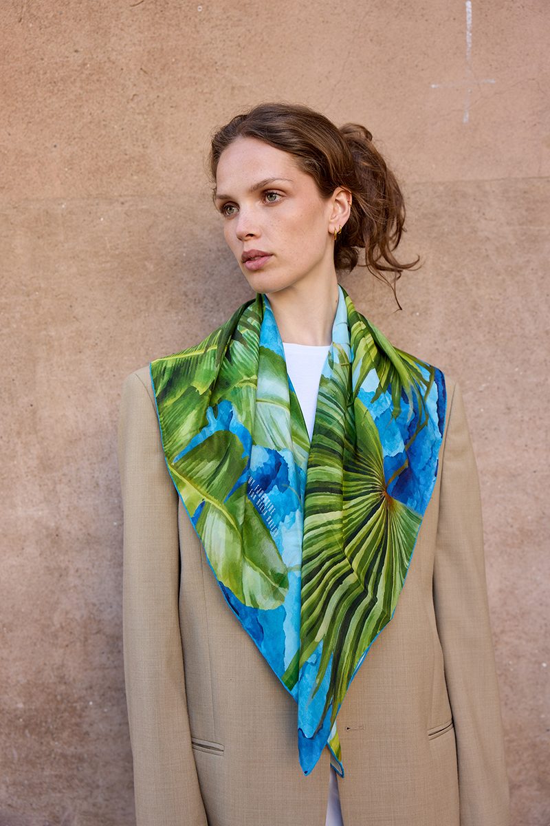 TROPICAL ISLAND Scarf